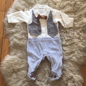 Baby stretchy brand new!!